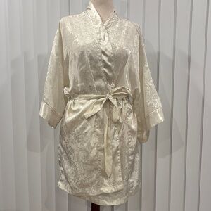 Vintage victorias secret white satin robe size S/M gold label